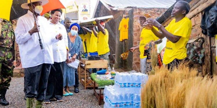 Museveni increases PDM Cash to 1 billion in Urban Parishes 