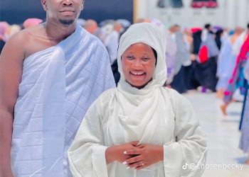 Shiekhs , Muslims in Uganda Bitter over Chozen Becky’s Visit to Mecca