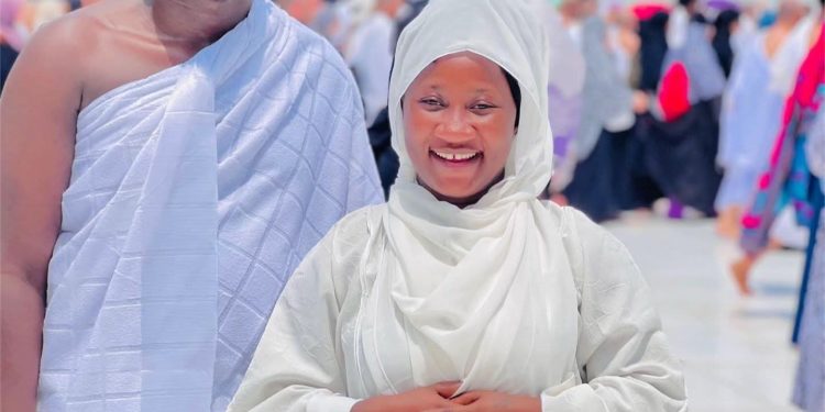 Shiekhs , Muslims in Uganda Bitter over Chozen Becky’s Visit to Mecca