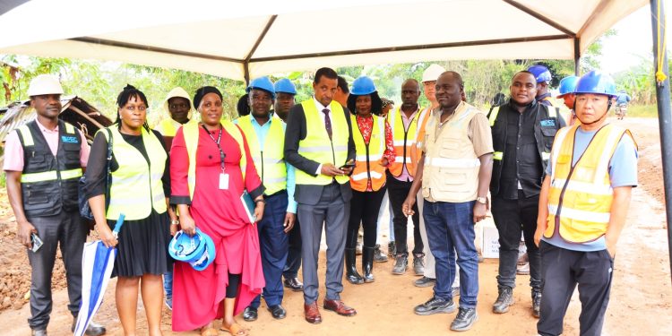 Mukono District Leaders Meet Contractors for Ntenjeru–Bule Road Project