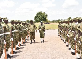 Ninety Eight Intelligence Officers Excel in Training