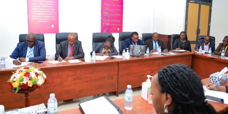 Judiciary Integrity Committee Meets With Judicial Service commission