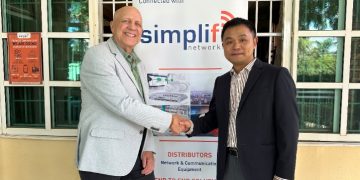Uganda’s Digital Space strengthened as Huawei signs Master distribution Agreemet with Simplifi Networks