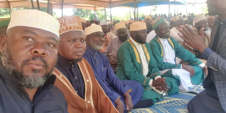 Muslims Urged to Be God-Conscious, Strengthen Unity