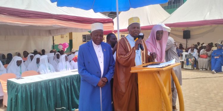 Mufti Urges Hafidh to Practice Quran Daily