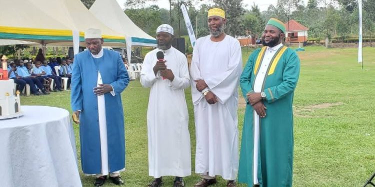 Mufti Commissions New Mosque, Presides Over Passout of Islamic Theological Students