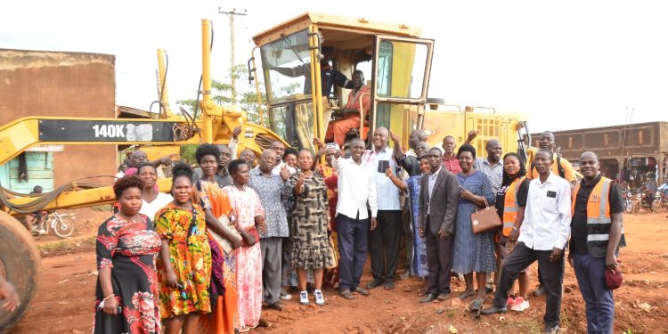 Mukono District Kicks off With Road Maintenance in Ntunda Sub County