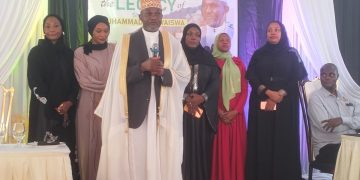 Sheikh Waiswa Bids Farewell to MUBS as Mufti Hails him