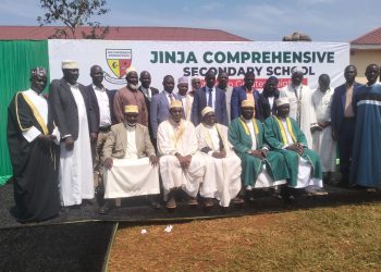 Mufti Tips Parents on Proper Child Upbringing