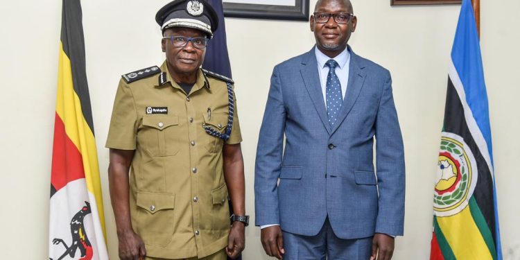 DPP Pays Courtesy Call on IGP to Strengthen Collaboration
